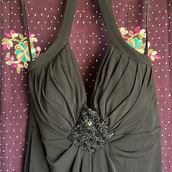 White House Black Market black halter cocktail dress in size 6 - Picture 2 of 5